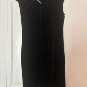 Elegant Black Velvet Dress